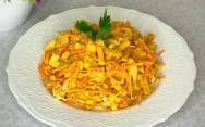 рецепт Салат Минутка с копченой грудкой, морковкой и кукурузой