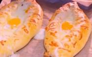 рецепт Домашние хачапури по аджарски лодочки