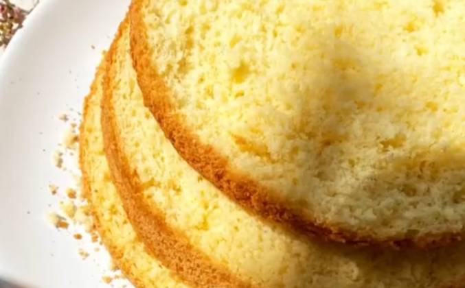 Простой пышный бисквит для торта в духовке рецепт