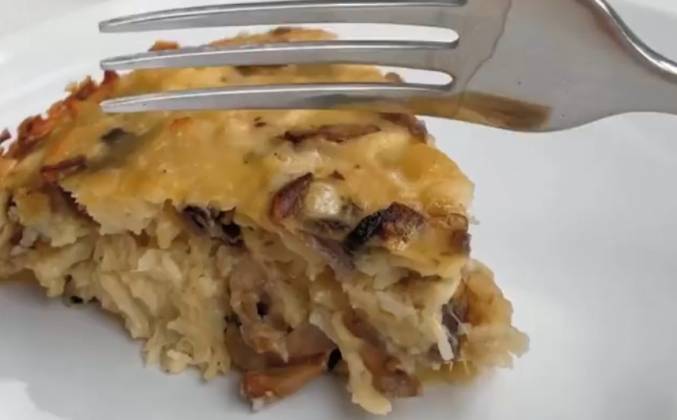 Заливной пирог с курицей и грибами и сыром рецепт