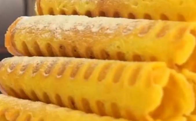 Видео Тонкие хрустящие вафли в мультипекаре редмонд из девства рецепт