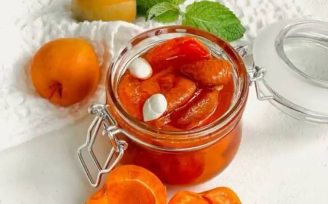 Видео Варим классическое абрикосовое варенье дольками на зиму рецепт
