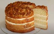 рецепт Медовый торт Укус Пчелы с кремом как мороженное