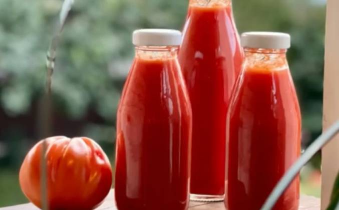 Домашний кетчуп из помидор на зиму простой рецепт