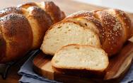 рецепт Домашний белый пшеничный хлеб Плетенка в духовке