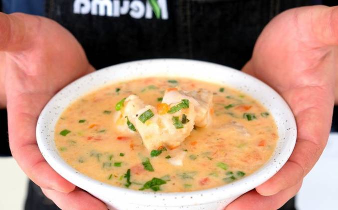 Как сварить рыбный суп с кокосовым молоком рецепт