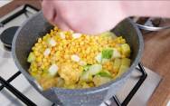 рецепт Как приготовить овощной суп с кукурузой
