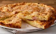 Пицца Пирог с ветчиной и сыром на молоке в духовке