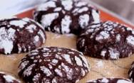 рецепт Шоколадное печенье с трещинками