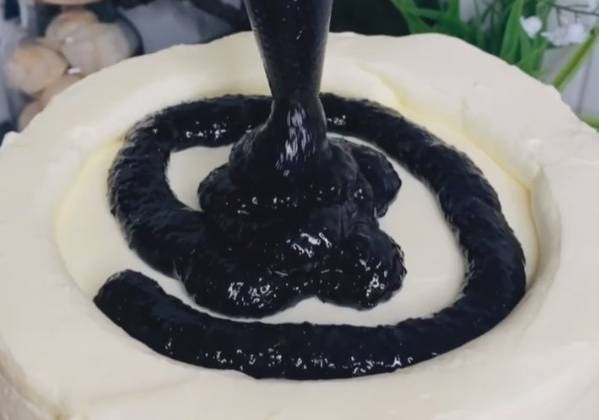 Видео Черничная начинка для торта рецепт