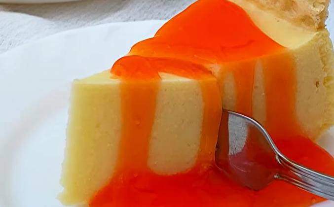 Видео Низкокалорийный торт из фруктового пюре и йогурта рецепт