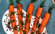 Запеченная морковка с йогуртовым соусом в духовке