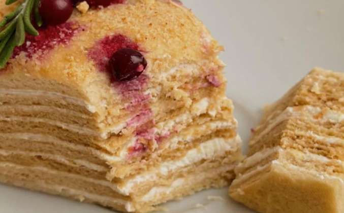 ПП торт Медовик без сахара с кремом из греческого йогурта и сметаны рецепт