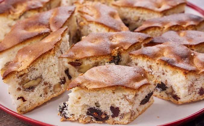 Пирог Мазурка с орехами и изюмом Просто Кухня рецепт
