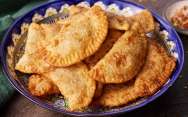 Мини чебуреки с мясом Просто Кухня