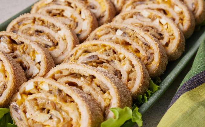 Куриный рулет с грибами и яйцом Просто Кухня рецепт
