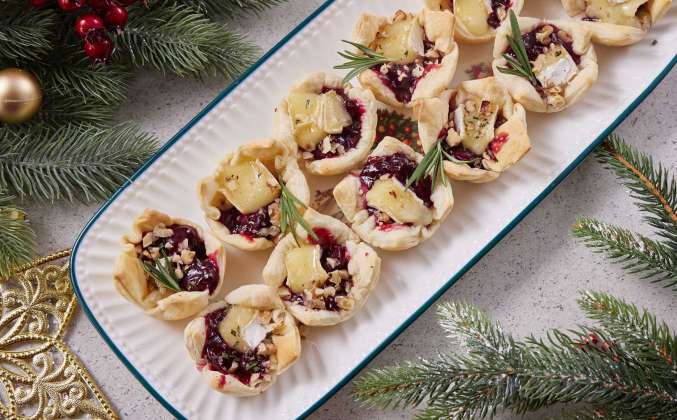 Тарталетки с сыром бри и вареньем Просто Кухня рецепт