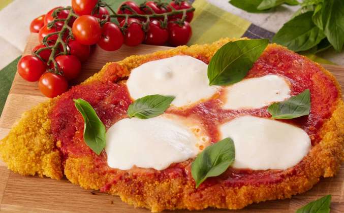 Шницель с томатным соусом и моцареллой Просто Кухня рецепт